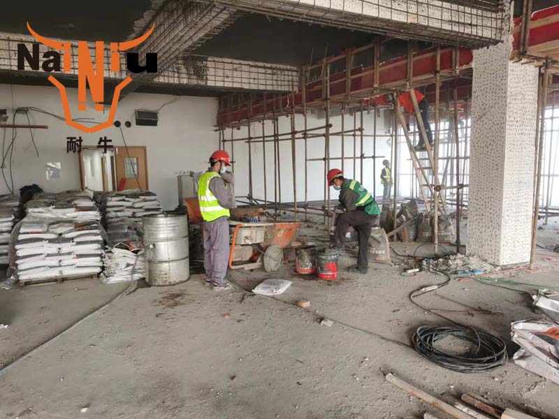 修补水泥路面露骨质料哪个厂家有？