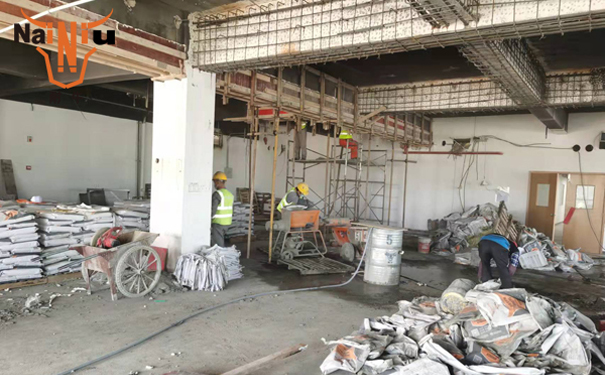永信贵宾会灌浆料中可以加沙石吗